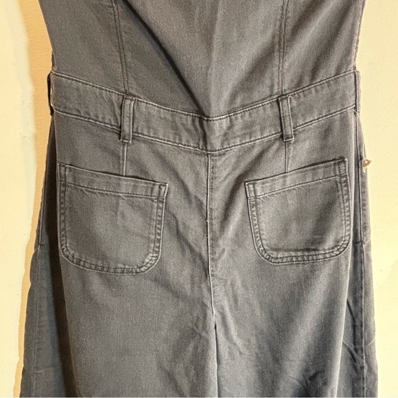 PILCRO Sz 8 The Skipper Jumpsuit Washed Out Smocked Back Wide Leg Strapless NWOT - Picture 5 of 13